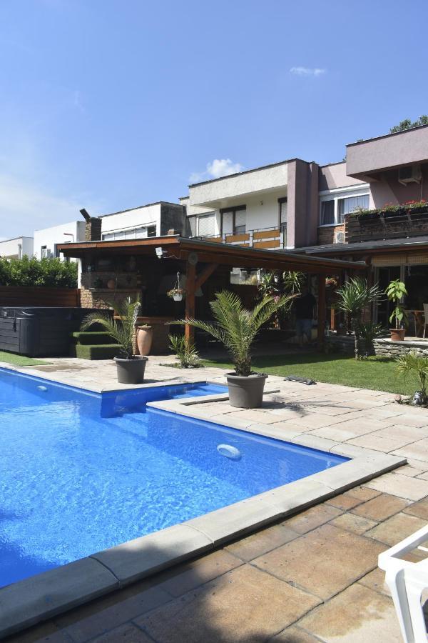 Oazis Apartman Keszthely Exterior foto