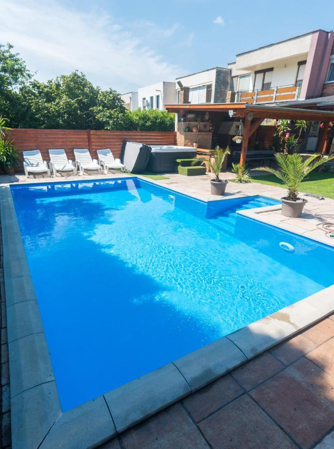 Oazis Apartman Keszthely Exterior foto