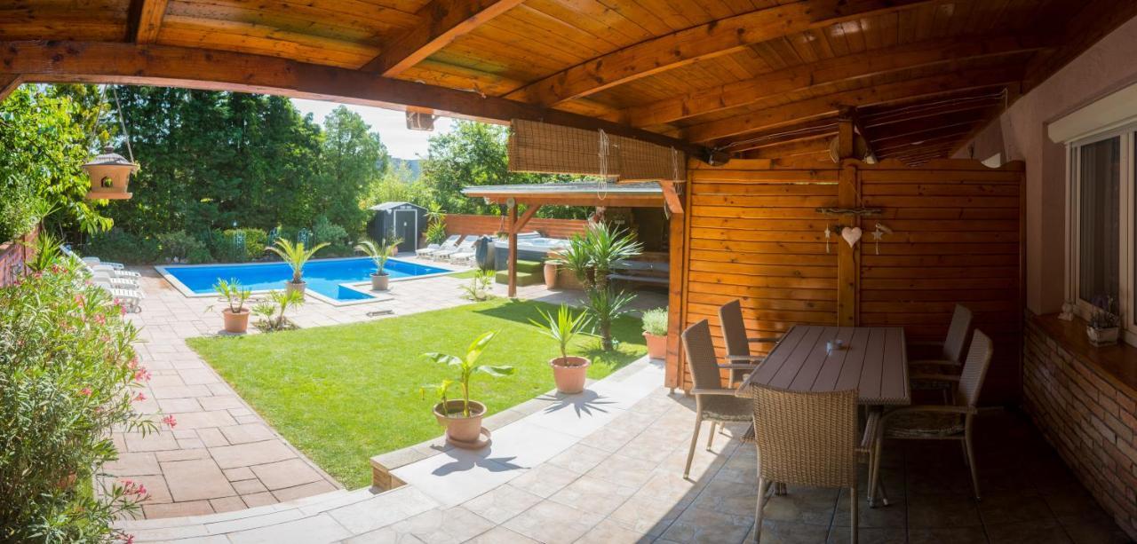 Oazis Apartman Keszthely Exterior foto